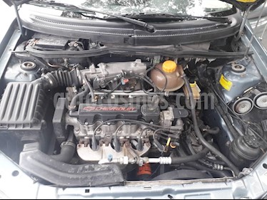 Chevrolet Corsa 4p A-A L4,1.6i,8v A 1 1 usado (2003) color Gris precio BoF1.800