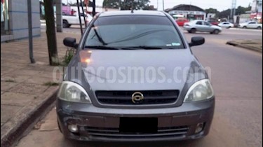 foto Chevrolet Corsa 4P GL Pack II usado (2004) color Gris Oscuro precio $140.000