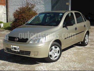 Foto venta Auto usado Chevrolet Corsa 4P GL Pack II (2006) color Beige precio $99.000