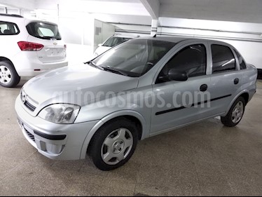 Foto venta Auto usado Chevrolet Corsa 4P GL Pack II (2007) color Gris Plata precio $199.000