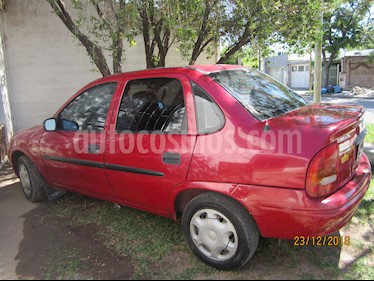 Foto venta Auto usado Chevrolet Corsa 4P GLS 1.6 MPFi 8V (1998) color Bordo precio $90.000