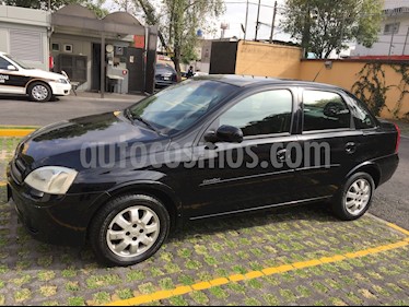 foto Chevrolet Corsa 5P 1.8L Comfort M usado (2004) color Negro precio $47,000