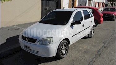 foto Chevrolet Corsa 5P GL usado (2005) color Blanco precio $170.000