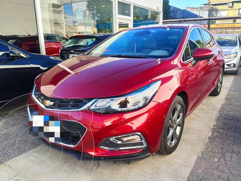Foto Chevrolet Cruze 5 LTZ + Aut usado (2017) color Rojo precio $2.129.900
