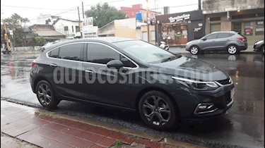 Chevrolet Cruze 5 LTZ Aut usado (2017) color Gris precio u$s13.800