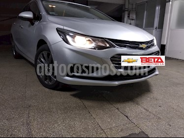 foto Chevrolet Cruze 5 LTZ + Aut usado (2016) color Gris Plata precio $689.000