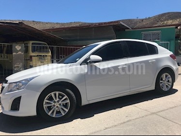 foto Chevrolet Cruze 1.8 LS Plus usado (2013) color Blanco precio $5.100.000