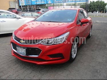 foto Chevrolet Cruze 4p LS L4/1.4/T Aut usado (2017) color Rojo precio $250,000
