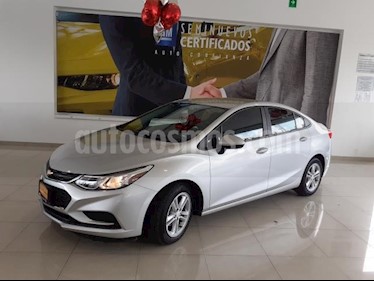 foto Chevrolet Cruze 4P LS TURBO TM6 BA RA-16 usado (2017) color Plata precio $243,900
