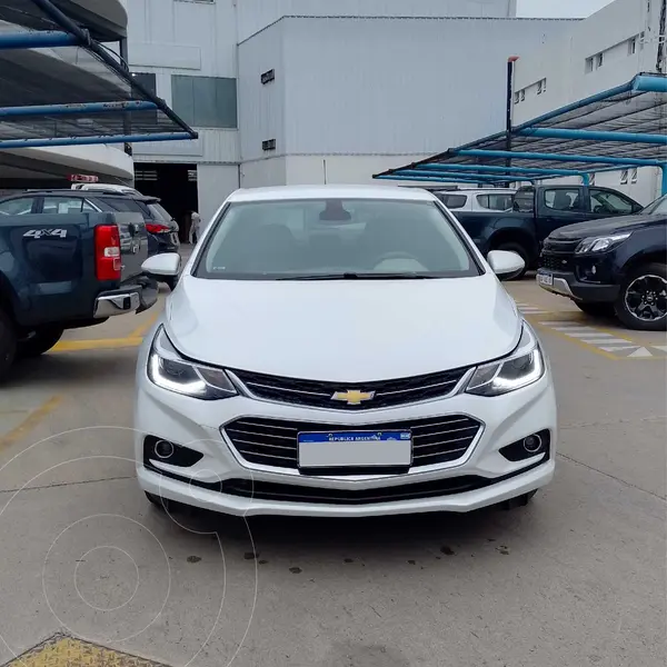 Foto Chevrolet Cruze LTZ usado (2017) color Blanco financiado en cuotas(anticipo $3.651.250 cuotas desde $156.020)