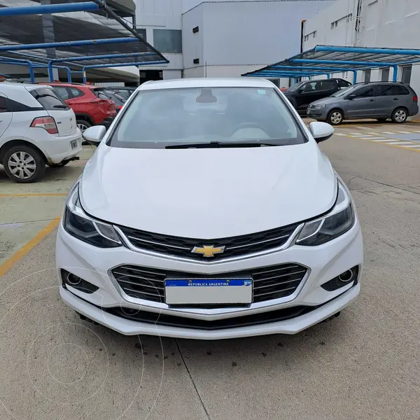 Foto Chevrolet Cruze LTZ Aut usado (2018) color Blanco precio $6.700.000