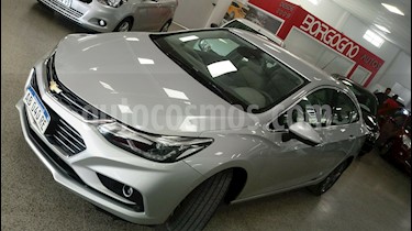 Chevrolet Cruze LTZ Aut usado (2017) color Gris Claro precio $1.060.000