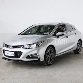 Chevrolet Cruze LTZ Aut usado (2018) color Plata precio $1.300.000