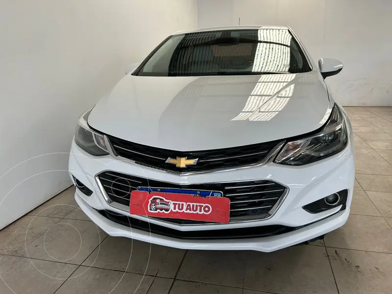 Foto Chevrolet Cruze LTZ Aut usado (2017) color Blanco Summit precio $19.900.000