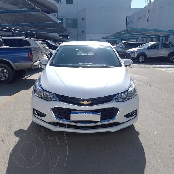 Foto Chevrolet Cruze LT usado (2019) color Blanco financiado en cuotas(anticipo $2.976.000 cuotas desde $182.801)
