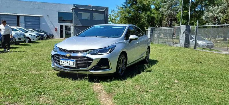 Foto Chevrolet Cruze LTZ Aut usado (2022) color SWITHCHBLADE SILVER precio $27.500.000