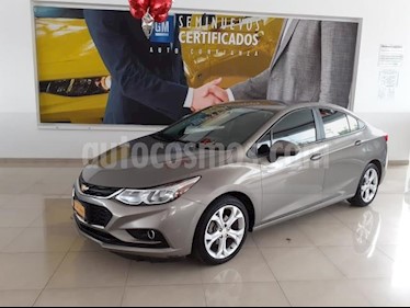 Foto Chevrolet Cruze C 4P LT TURBO TA BL F.NIEBLA RA-17 usado (2018) color Gris precio $358,900