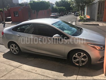 Chevrolet Cruze LT Aut usado (2017) color Plata precio $192,000