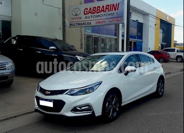 foto Chevrolet Cruze LTZ TDi usado (2018) color Blanco precio $830.000