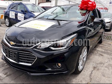 Foto venta Auto Seminuevo Chevrolet Cruze LTZ Turbo Aut (2018) color Negro precio $332,000