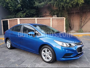 Chevrolet Cruze LS Aut usado (2018) color Azul Cobalto precio $2,350,000