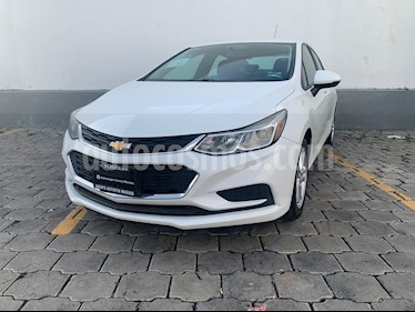 Chevrolet Cruze LS Aut usado (2017) color Blanco precio $204,900