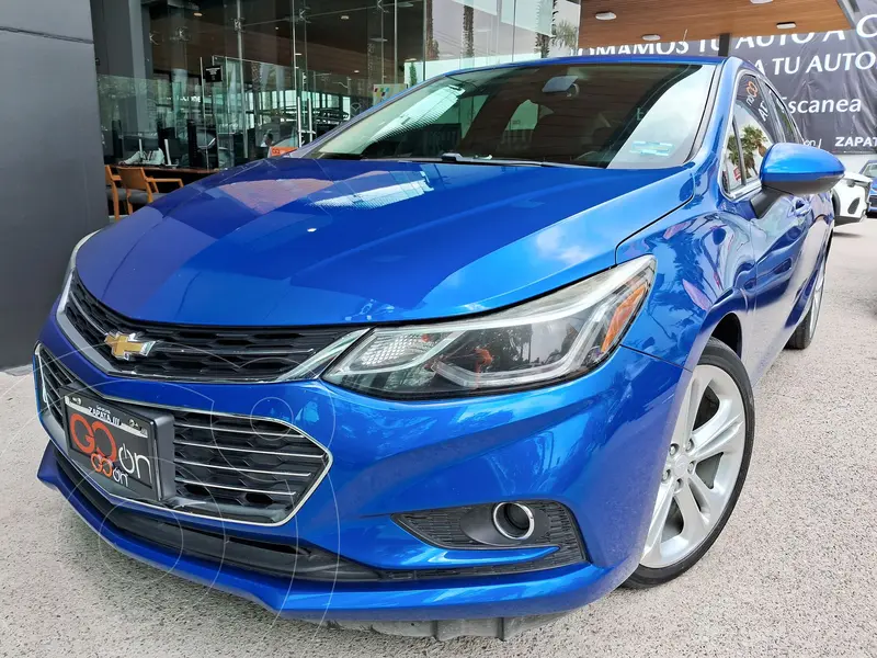 Foto Chevrolet Cruze Premier Aut usado (2018) color Azul financiado en mensualidades(enganche $74,665 mensualidades desde $5,710)