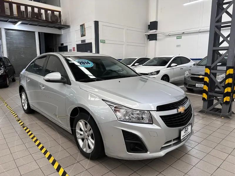 Foto Chevrolet Cruze LT Aut usado (2014) color Gris precio $125,000