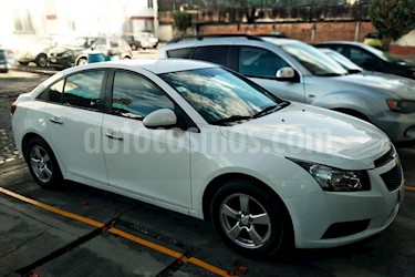 Foto Chevrolet Cruze LS Aut usado (2012) color Blanco Galaxia precio $100,000
