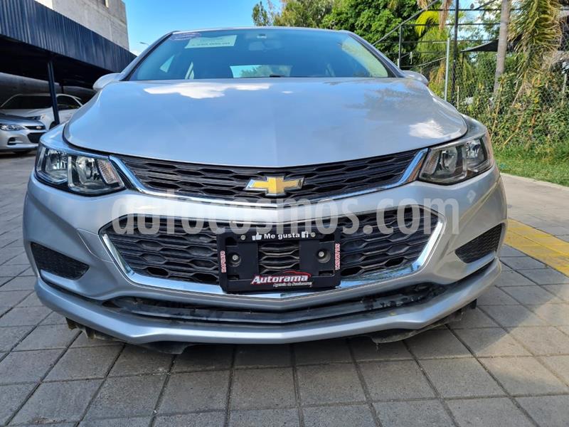 Chevrolet Cruze LS Aut usado (2017) color Plata Dorado precio $233,000