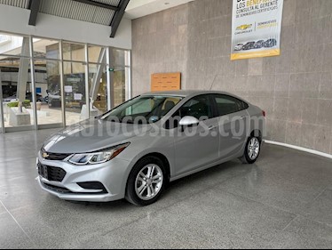 foto Chevrolet Cruze LS Aut usado (2018) color Plata precio $249,000
