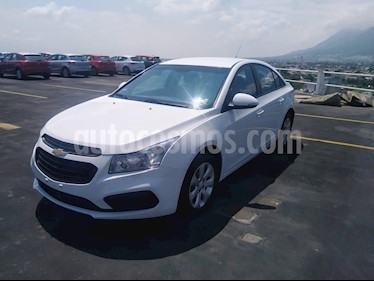 foto Chevrolet Cruze LS usado (2016) color Blanco precio $129,900