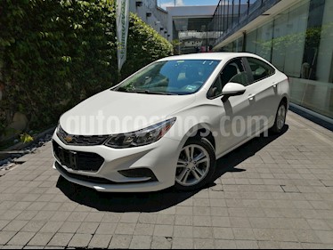 Chevrolet Cruze LS usado (2017) color Blanco precio $210,000
