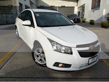Foto venta Auto usado Chevrolet Cruze Paq C (2010) color Blanco precio $112,000