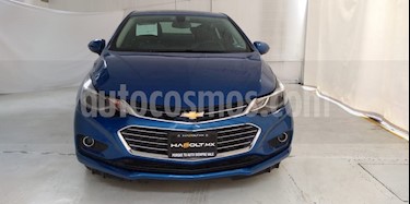 Foto Chevrolet Cruze Premier Aut usado (2018) color Azul Cobalto precio $304,780