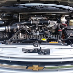 foto Chevrolet D-MAX 3.0 HR 4X2 Mec usado (2007) color Gris precio $6.200.000
