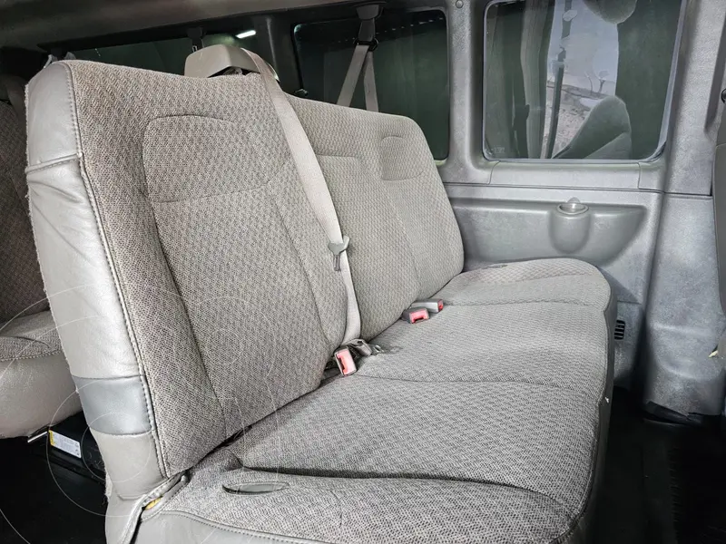 chevrolet express-max