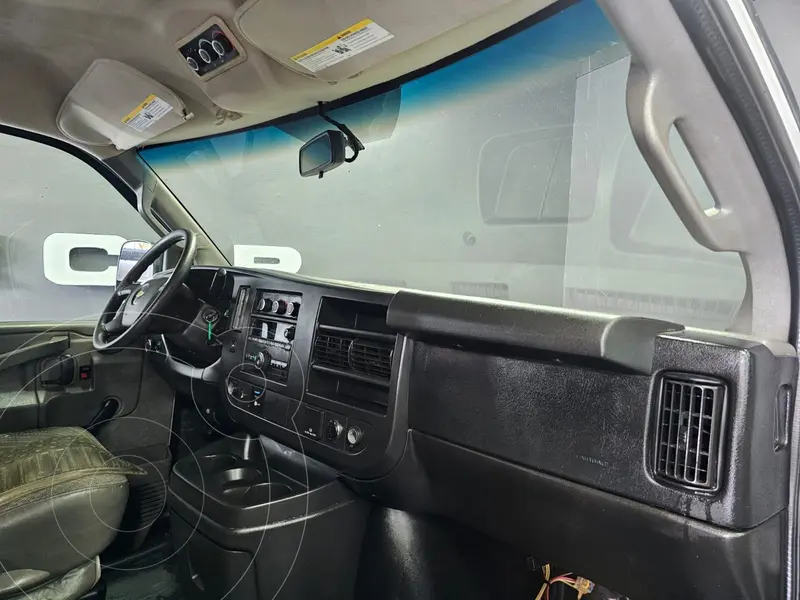 chevrolet express-max