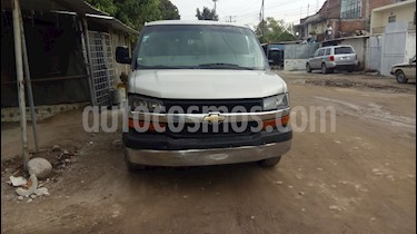foto Chevrolet Express LS D 12 pas usado (2005) color Terra precio $110,000