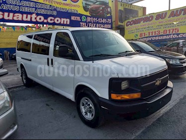 Chevrolet Express Passenger Van LS 15 pas 6.0L LWB usado (2016) color Blanco precio $335,000