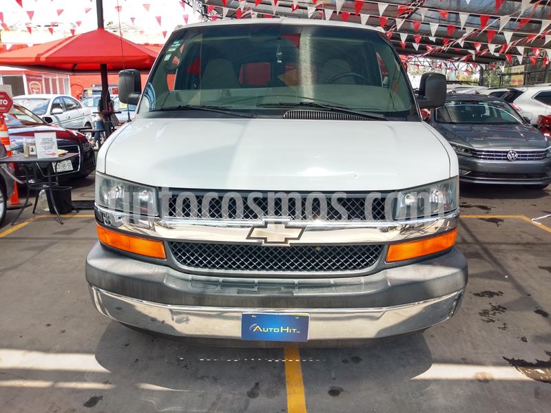 Chevrolet Express Passenger Van LS 15 pas 5.3L usado (2009) color Blanco precio $249,000
