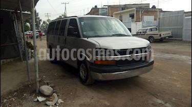 Chevrolet Express Passenger Van LS 15 pas 5.3L usado (2005) color Marron precio $110,000