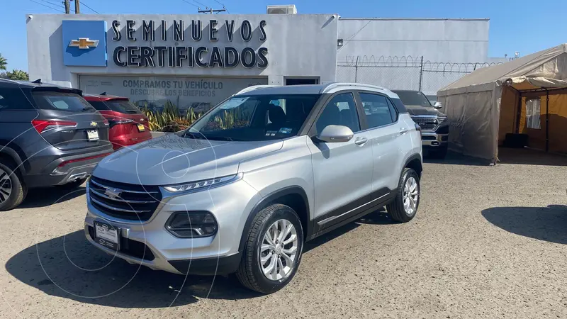Foto Chevrolet Groove LT usado (2023) color plateado precio $260,000