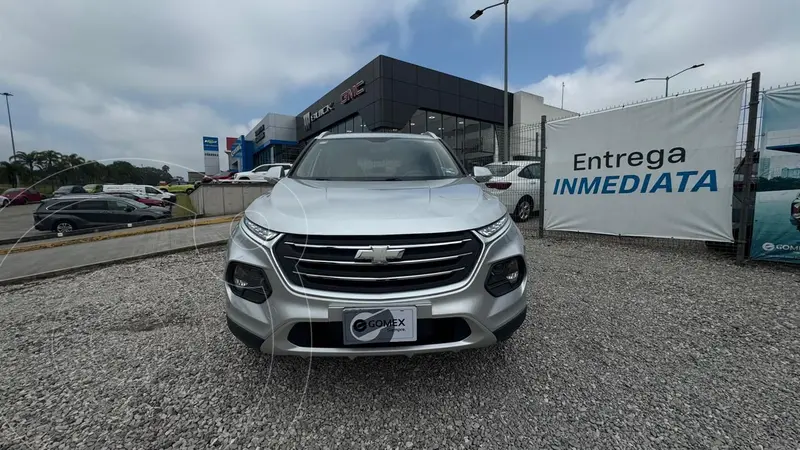 Foto Chevrolet Groove LT usado (2024) color plateado precio $325,000