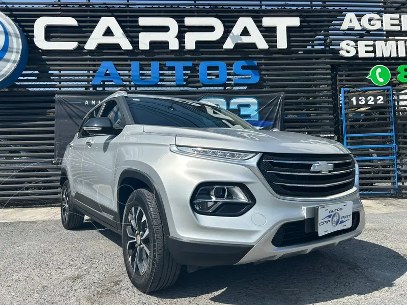 Foto Chevrolet Groove Premier usado (2023) color plateado financiado en mensualidades(enganche $65,780 mensualidades desde $6,856)