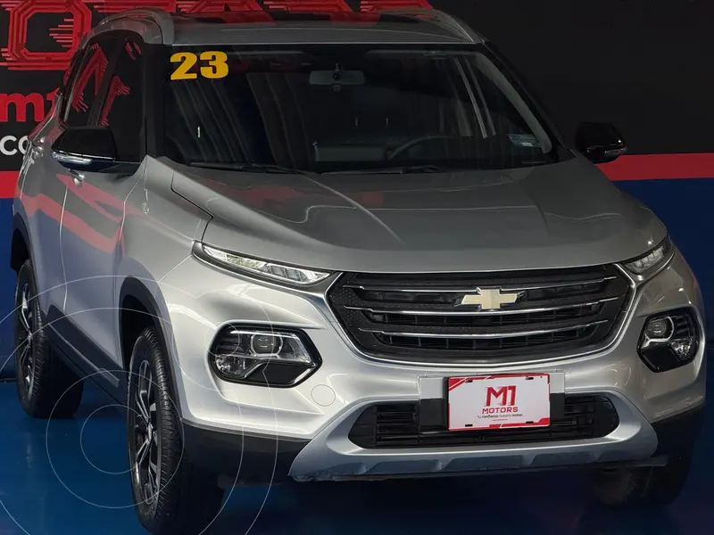 Foto Chevrolet Groove Premier usado (2023) color Gris financiado en mensualidades(enganche $61,600)