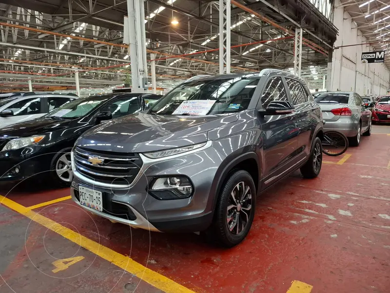 Foto Chevrolet Groove Premier usado (2023) color Gris financiado en mensualidades(enganche $84,500 mensualidades desde $7,600)