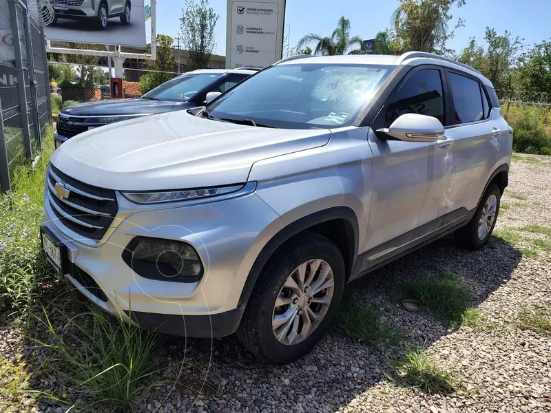 Foto Chevrolet Groove Premier usado (2023) color plateado precio $295,000