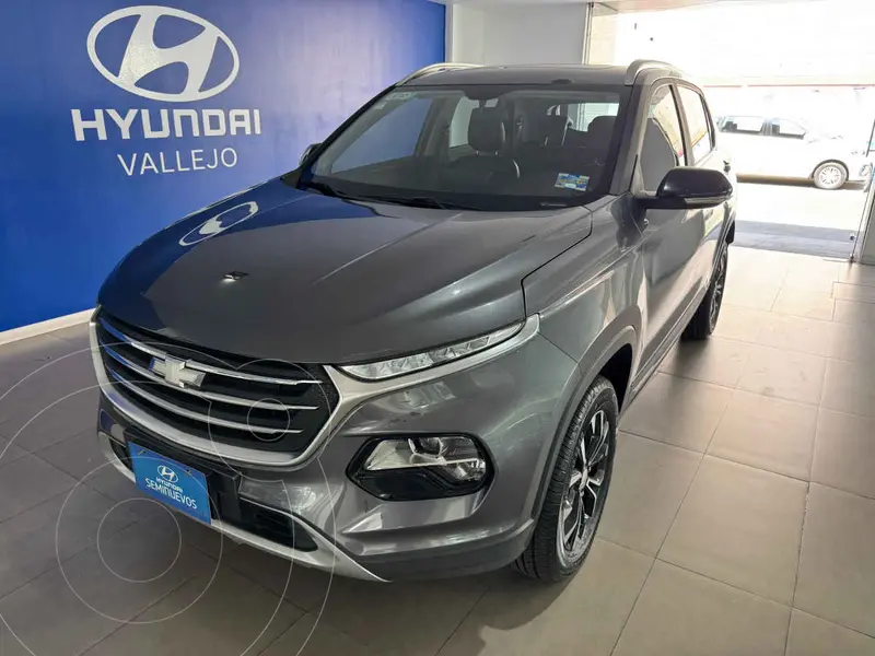 Foto Chevrolet Groove Premier usado (2023) color Gris financiado en mensualidades(enganche $86,000 mensualidades desde $7,486)