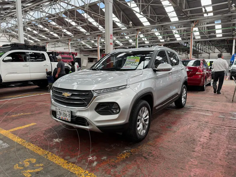Foto Chevrolet Groove LT usado (2023) color Blanco financiado en mensualidades(enganche $69,000 mensualidades desde $6,200)
